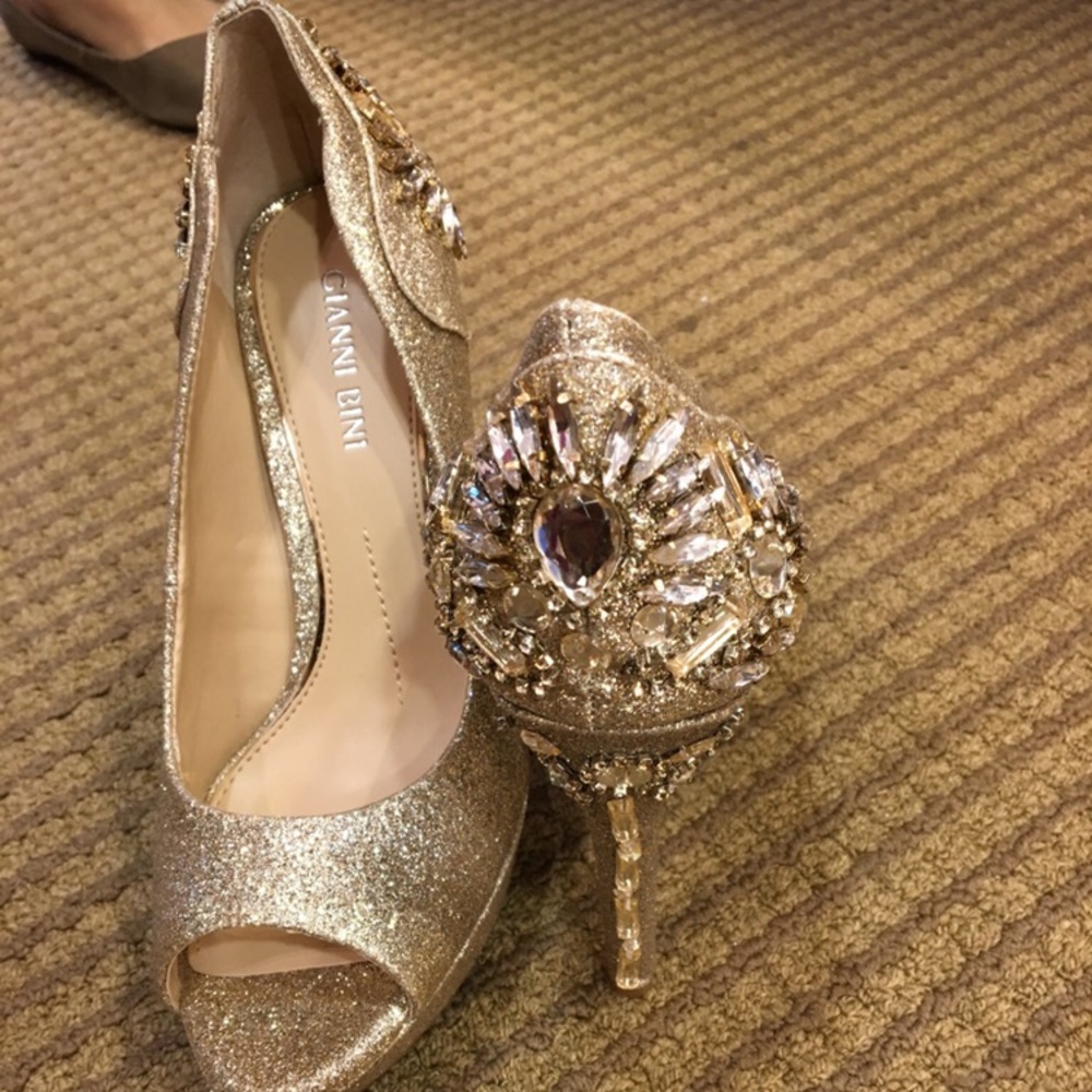 Gianni Binni diamond studded gold pumps